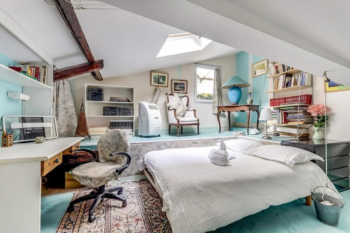 Galerie Des Arts - Elegant & Spacieux -Tour Eiffel Paris Apartment